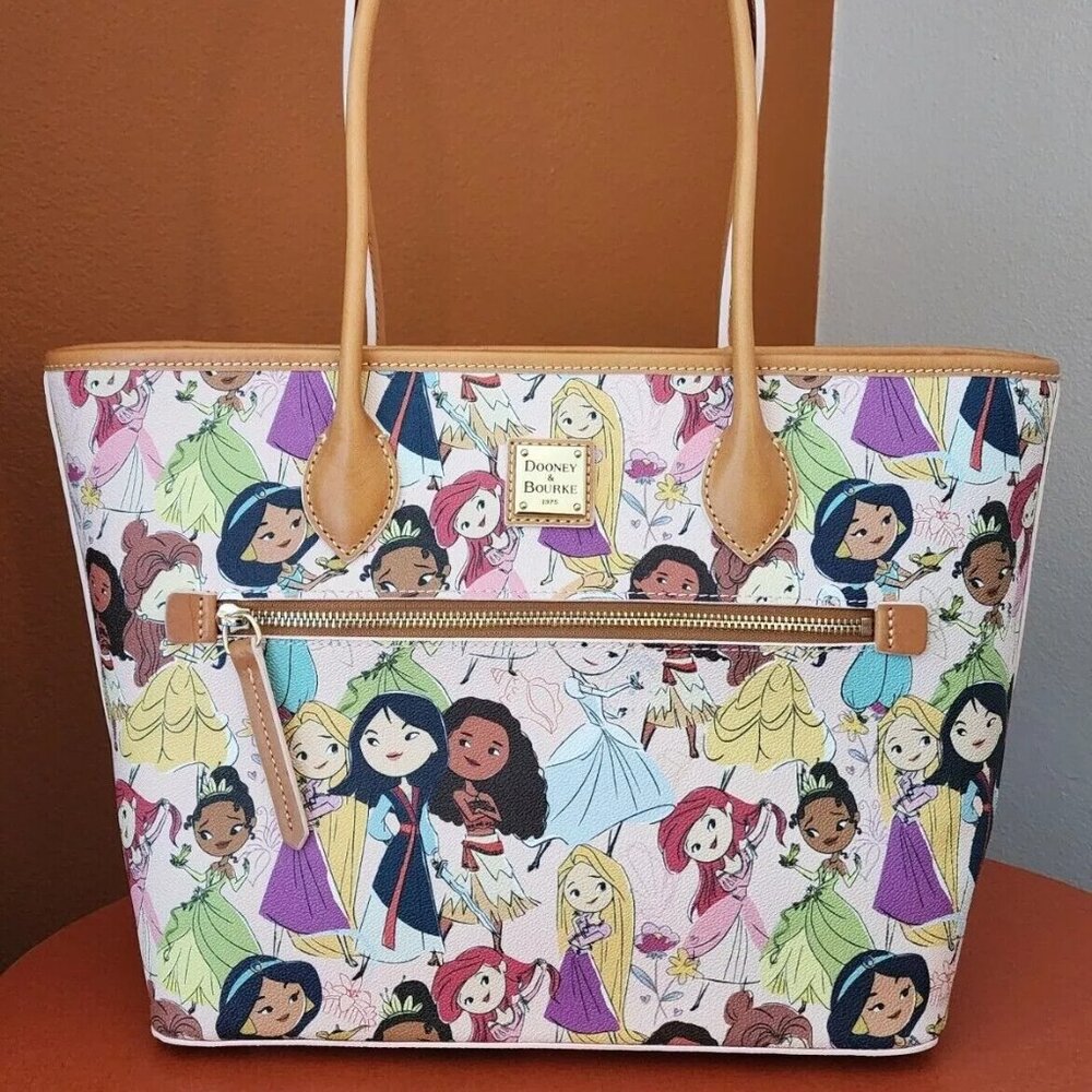 The Disney Parks Dooney & Bourke Animators Princess Tote Bag New with Tags